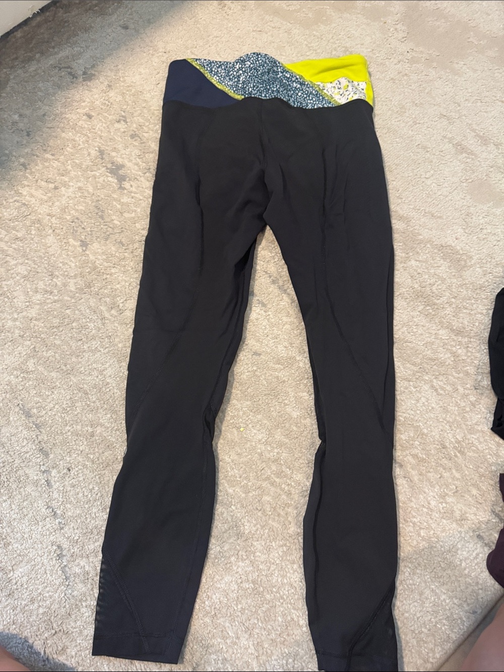 lululemon athletica Black Leggings with Neon Yellow & Navy Patterned Waistband
